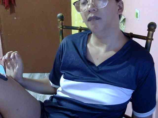 MystiqueMiss webcam