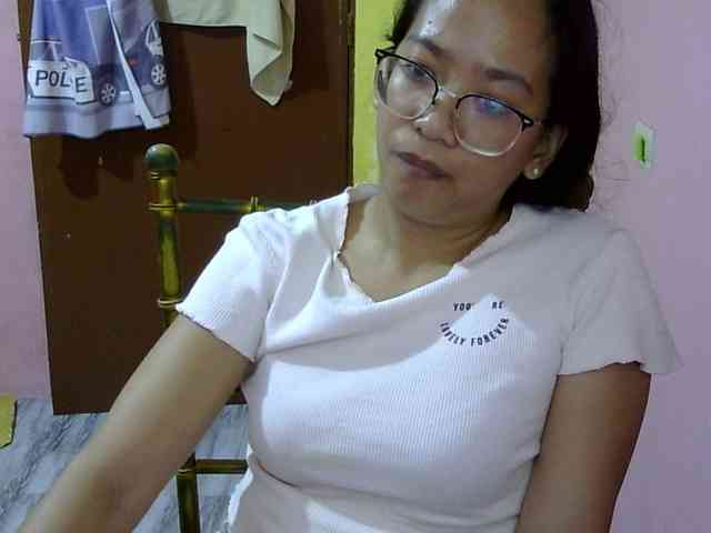 MystiqueMiss webcam