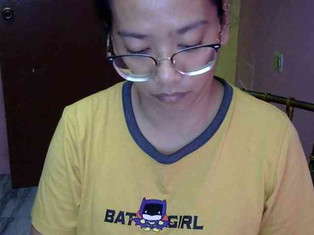 MystiqueMiss webcam