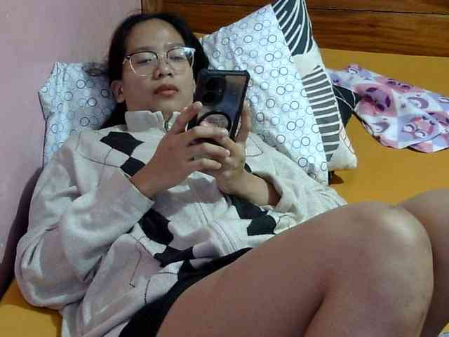 MystiqueMiss webcam