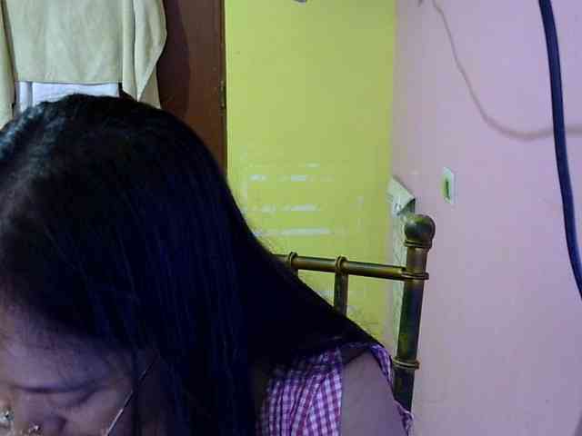 MystiqueMiss webcam
