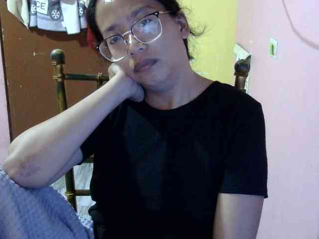MystiqueMiss webcam