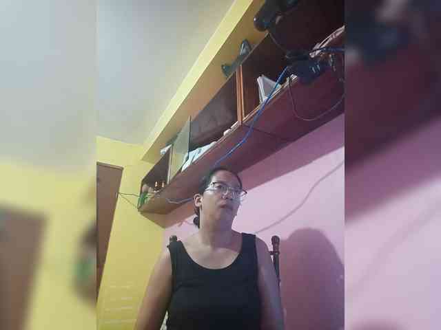 MystiqueMiss webcam