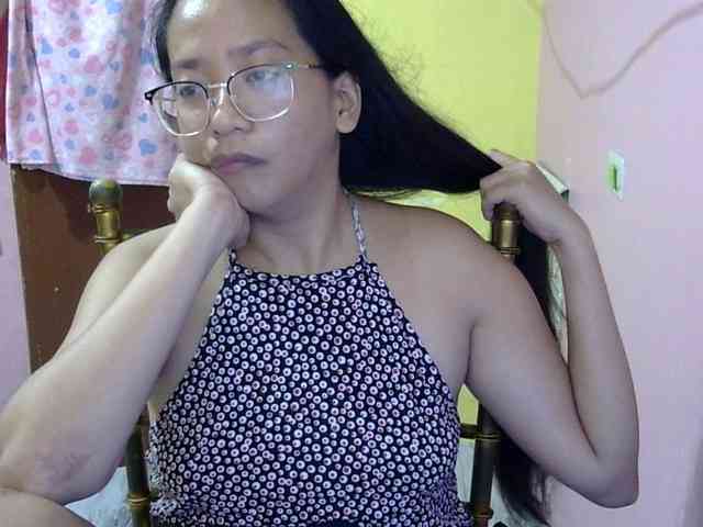 MystiqueMiss webcam