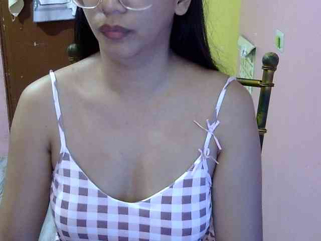 MystiqueMiss webcam