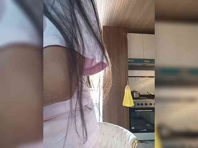 MystiqueMiss webcam