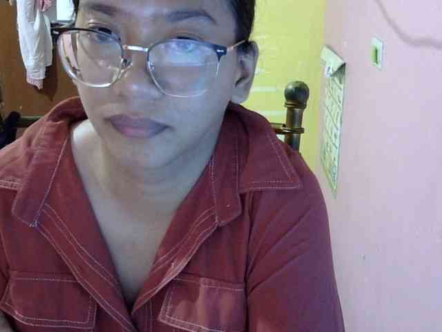 MystiqueMiss webcam