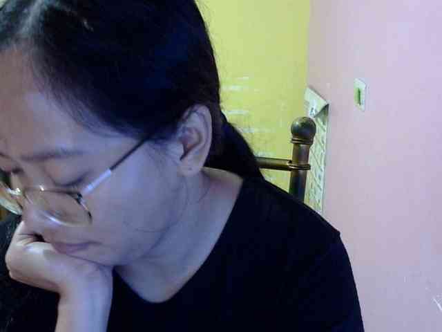 MystiqueMiss webcam