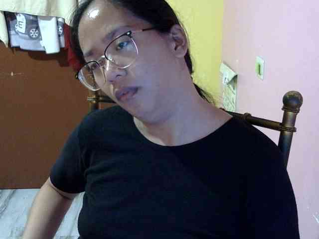 MystiqueMiss webcam