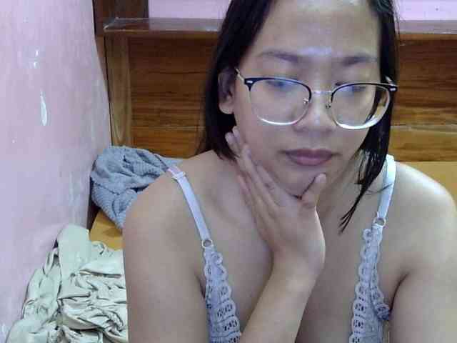 MystiqueMiss webcam
