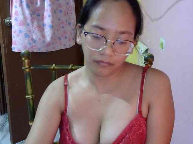 MystiqueMiss webcam