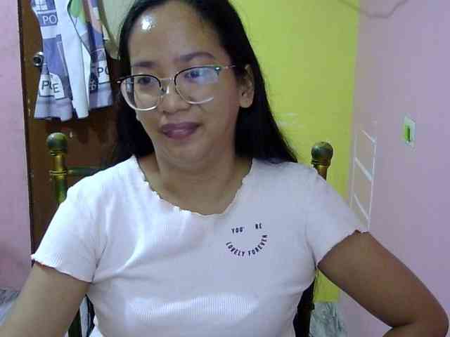 MystiqueMiss webcam