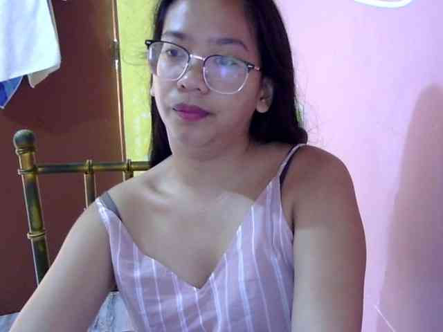 MystiqueMiss webcam