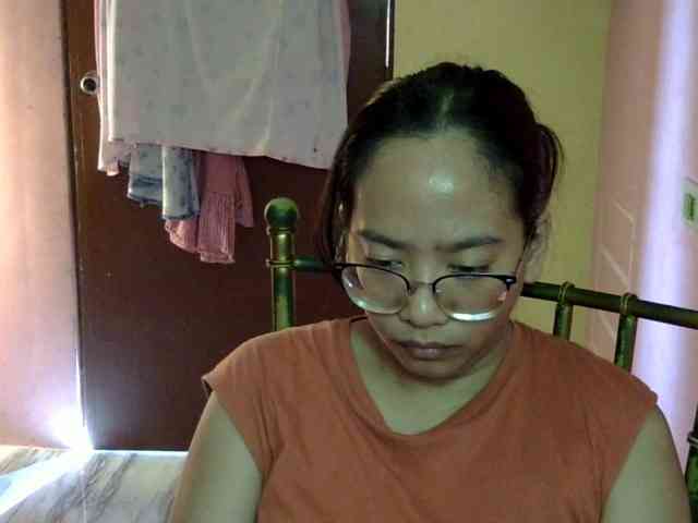 MystiqueMiss webcam