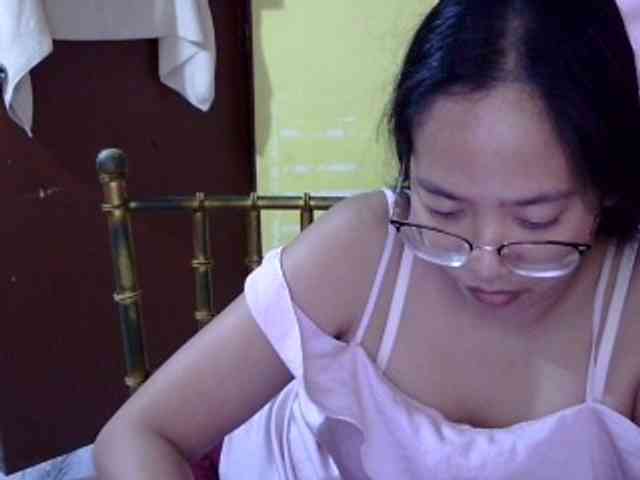 MystiqueMiss webcam