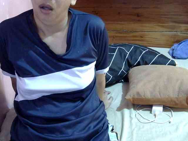 MystiqueMiss webcam