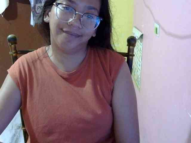 MystiqueMiss webcam