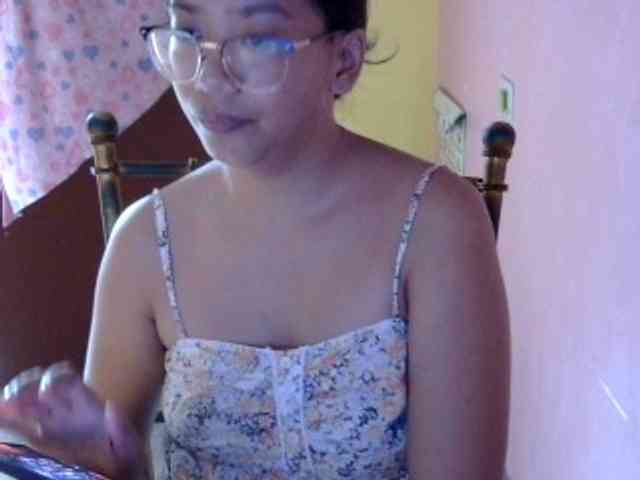 MystiqueMiss webcam