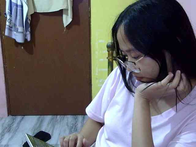MystiqueMiss webcam