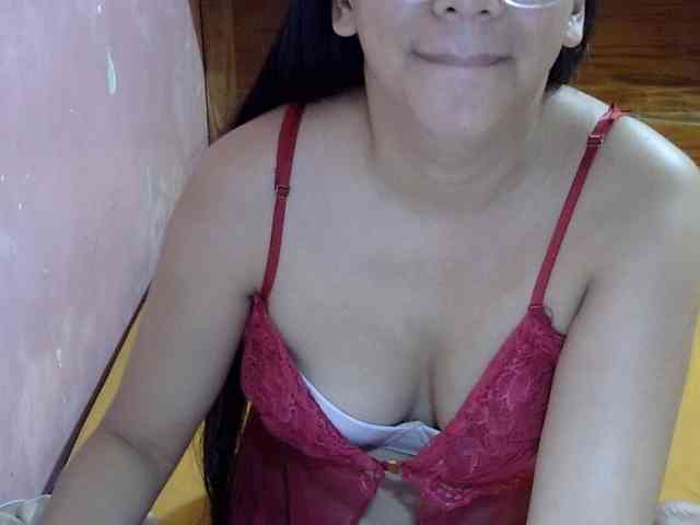 MystiqueMiss webcam