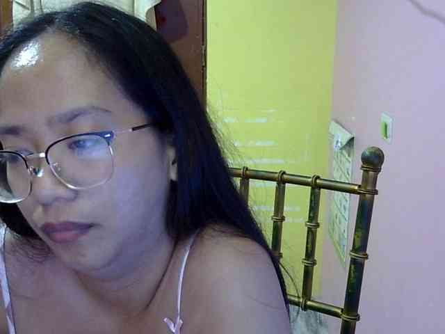 MystiqueMiss webcam