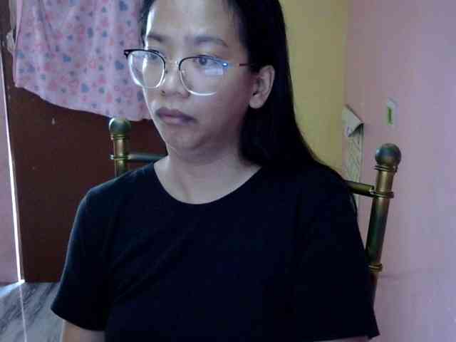 MystiqueMiss webcam