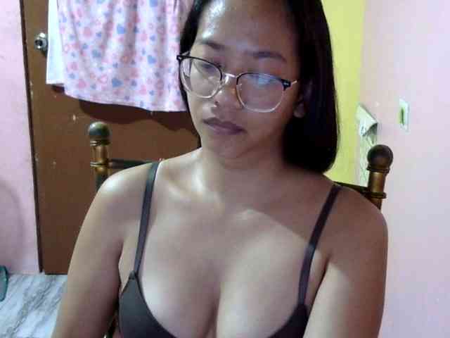 MystiqueMiss webcam