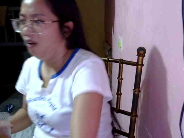 MystiqueMiss webcam