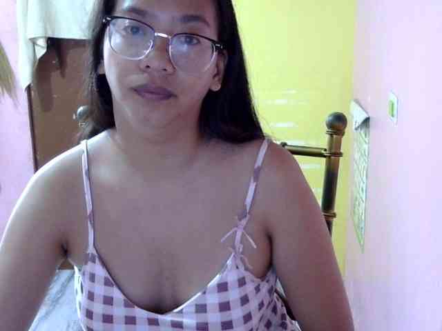 MystiqueMiss webcam