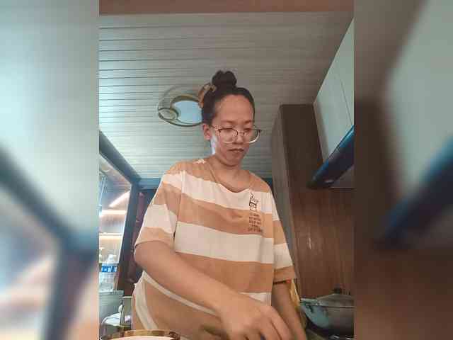 MystiqueMiss webcam