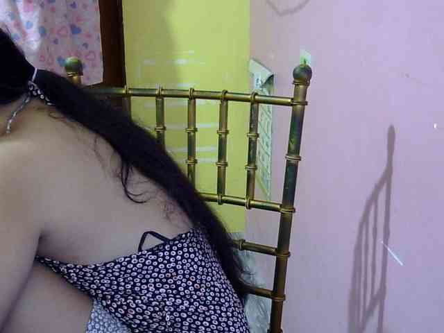 MystiqueMiss webcam