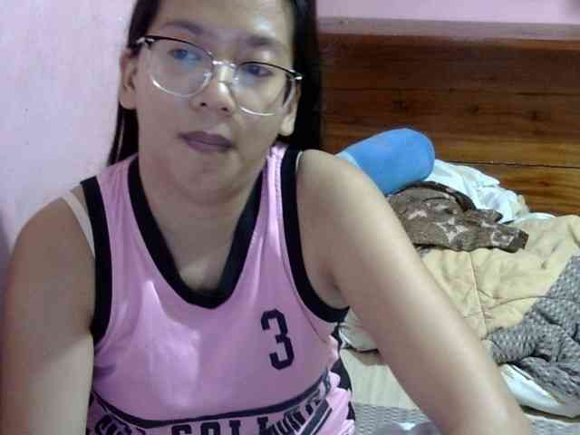 MystiqueMiss webcam