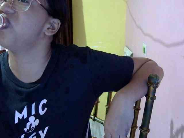 MystiqueMiss webcam