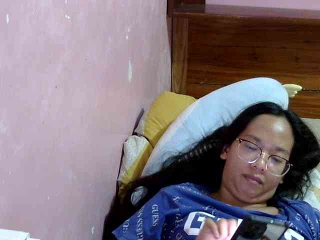 MystiqueMiss webcam