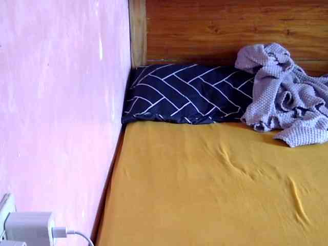 MystiqueMiss webcam