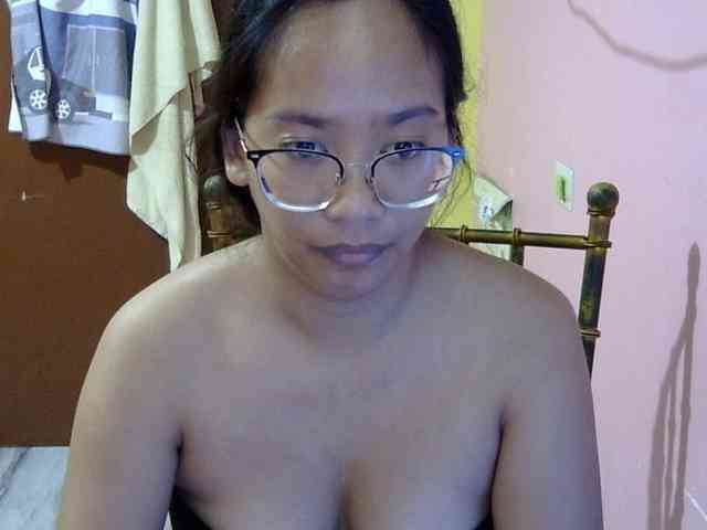 MystiqueMiss webcam