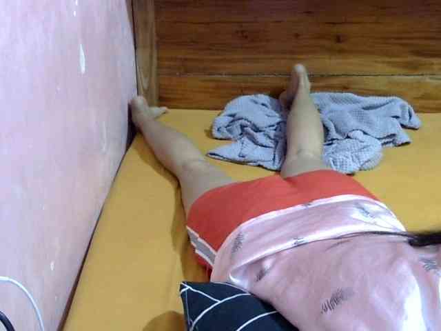 MystiqueMiss webcam