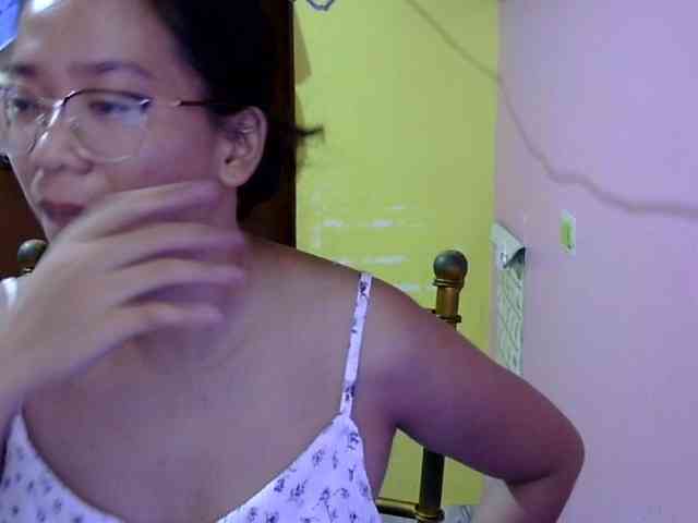 MystiqueMiss webcam