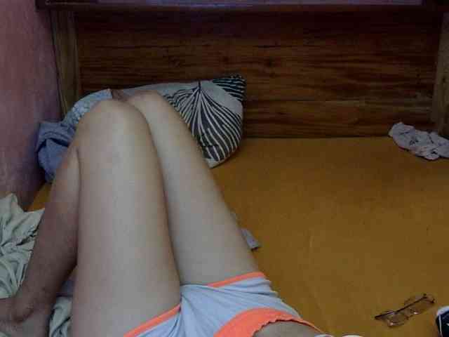 MystiqueMiss webcam