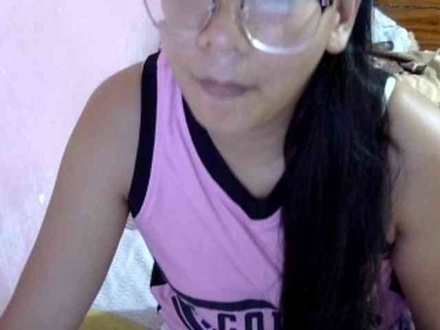 MystiqueMiss webcam