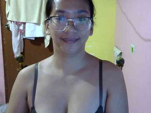 MystiqueMiss webcam