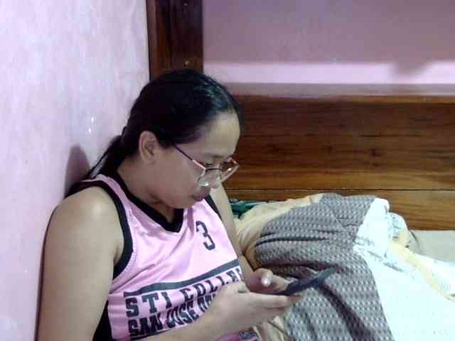 MystiqueMiss webcam