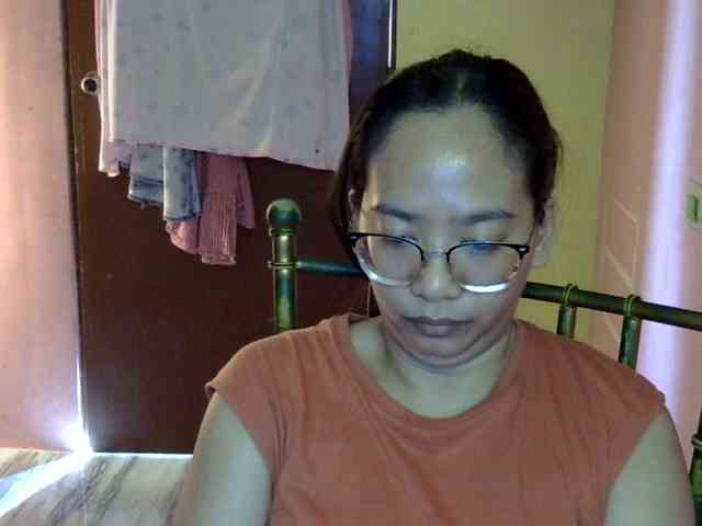 MystiqueMiss webcam