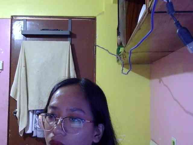 MystiqueMiss webcam