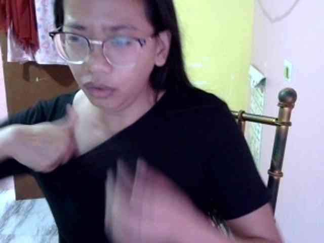 MystiqueMiss webcam