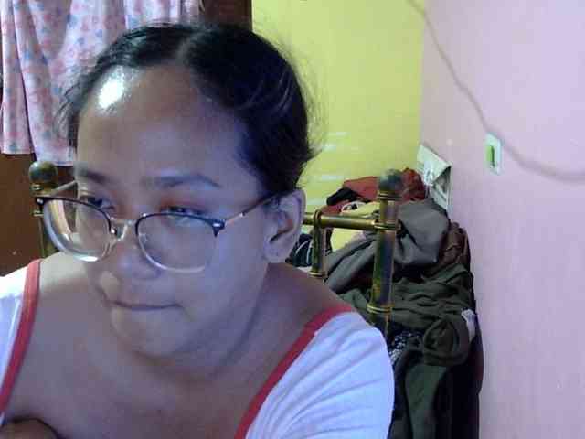 MystiqueMiss webcam