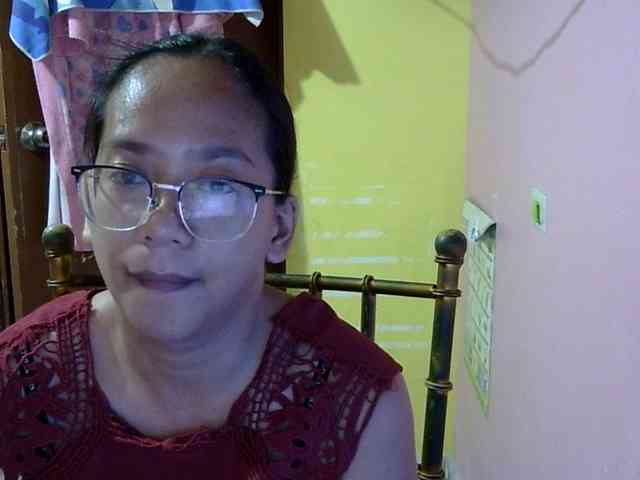 MystiqueMiss webcam