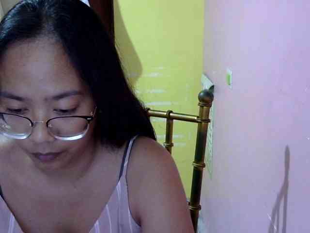 MystiqueMiss webcam
