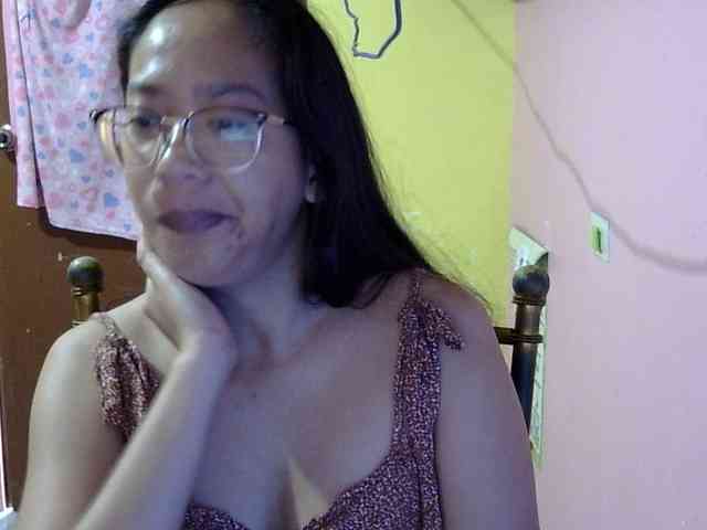 MystiqueMiss webcam