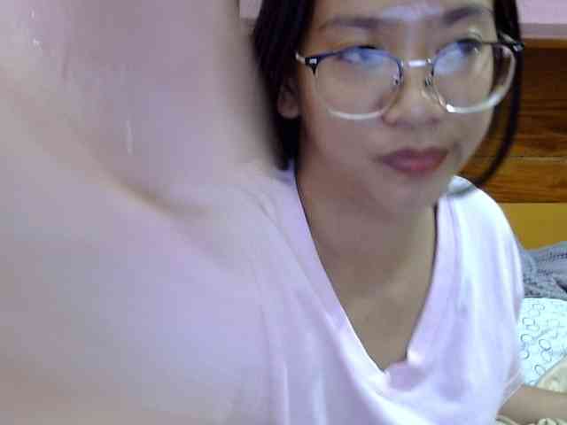 MystiqueMiss webcam